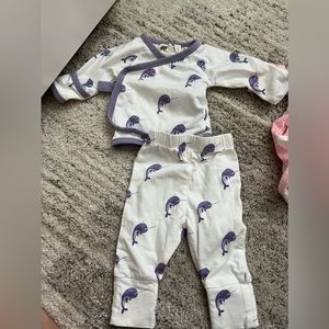 Newborn coming home top and pants set.